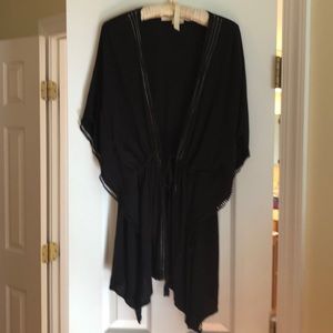 Treasure and Bond black kimono/ coverup. One size.